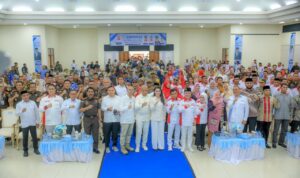 Pengukuhan Pengurus DPD dan DPC ABPEDNAS se-Maluku Utara, di Aula Hi. Salahuddin Bin Talabuddin Kantor Bupati Halmahera Tengah. (Foto: Dok. Ist)