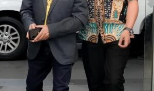 Bupati Halteng Ikram M Sangadji (IMS) (kiri) dan Faisal Opo Anwar. (Foto: Dok. Ist)